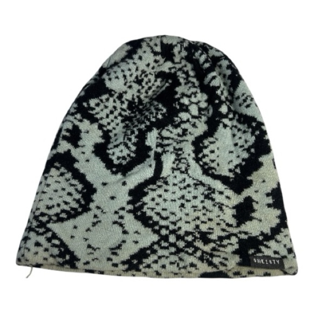 $HEISTY Snakeskin Knit Beanie Hat – Black & Gray Camouflage Streetwear